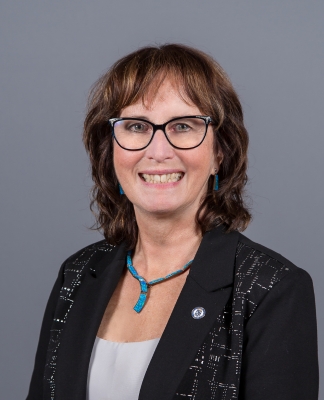 portrait of Sandy Shantz